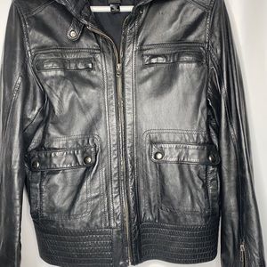 Black Leather jacket size L